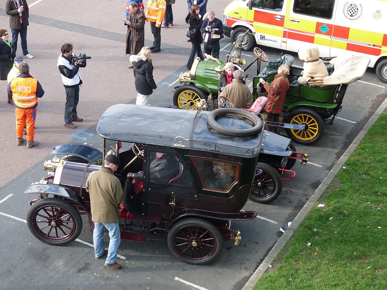 London to Brighton Veteran Car Rally (commemorating 1896 Act)